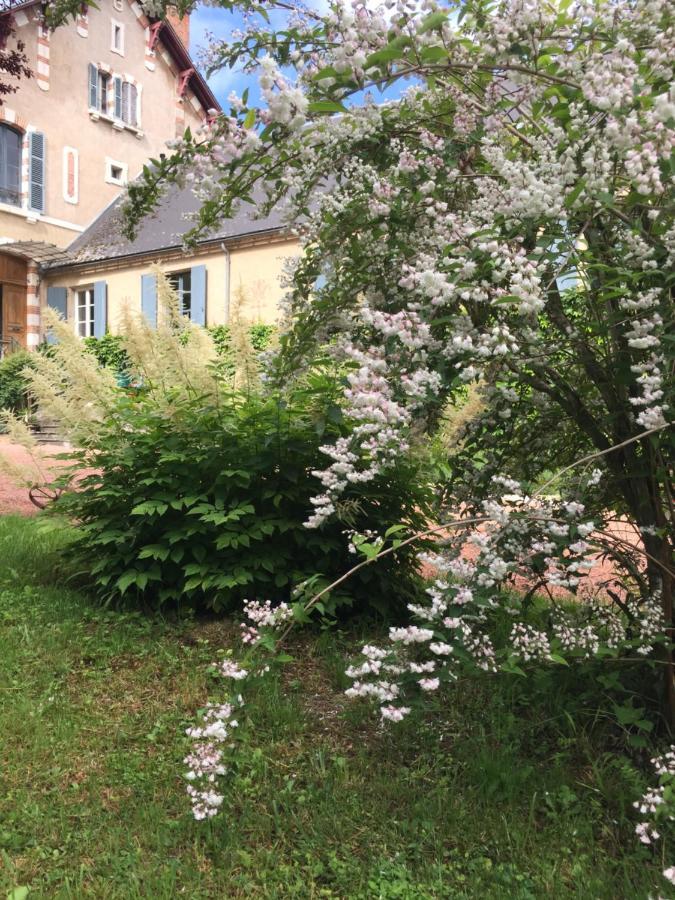 Chateau De Saint Etienne Bagian luar foto