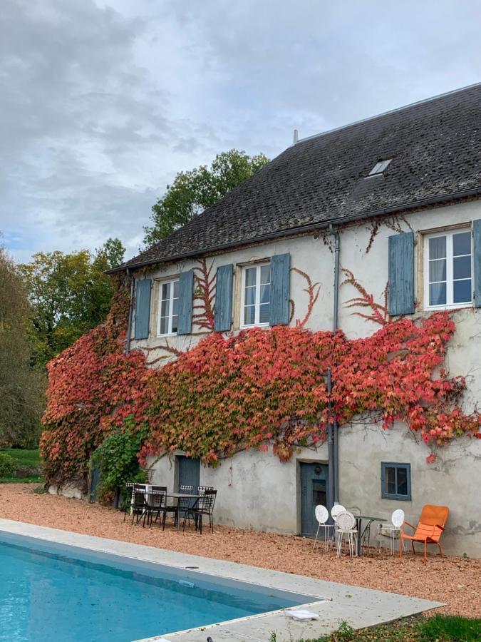 Chateau De Saint Etienne Bagian luar foto